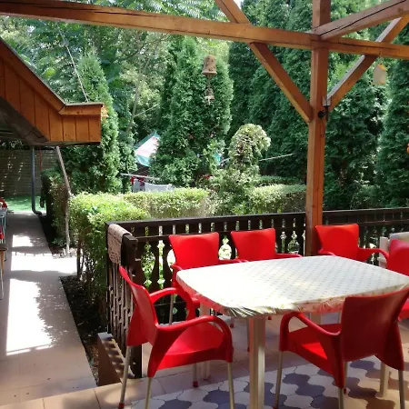 Polski Dom Wczasowy Nad Balatonem Guest house