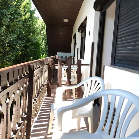 Polski Nad Balatonem Casa de hóspedes