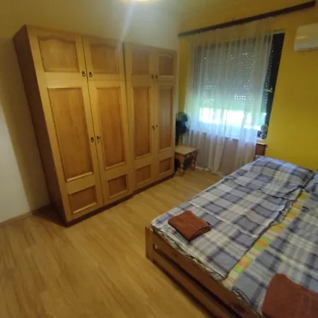 Polski Nad Balatonem بيت ضيافة شيوفوك